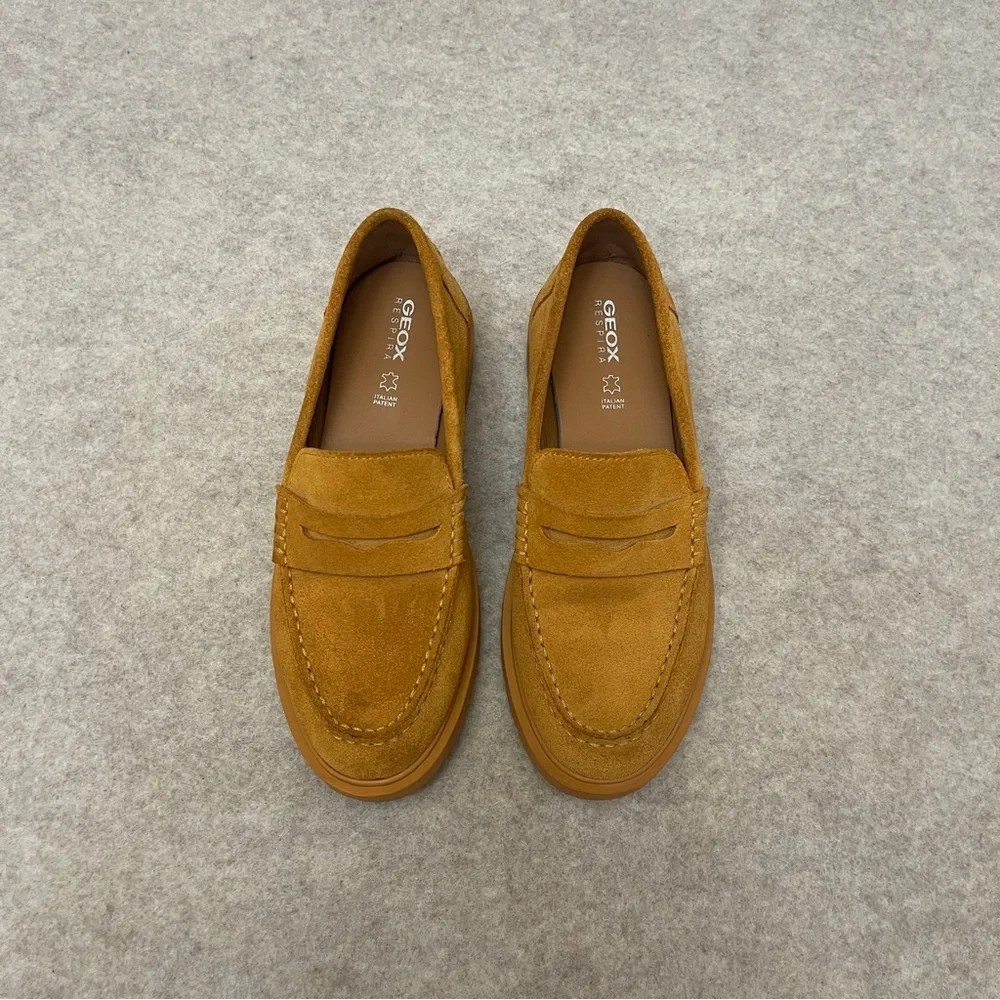 Geox Spherica D25QRA Yellow Suede Penny Chunky Loafers Womens size EURO 39 US9
